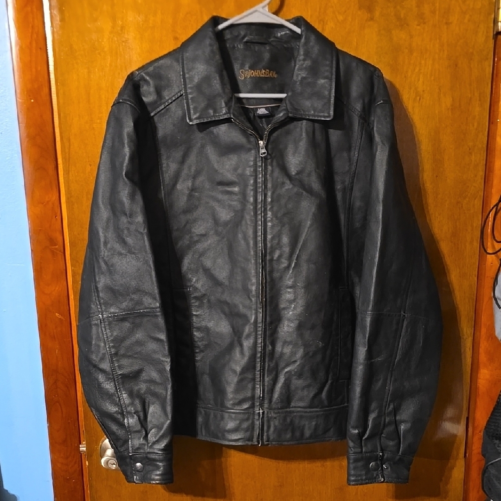 St. John's Bay Black Genuine Leather BomberJacket Size Large